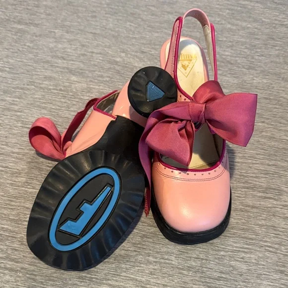 John Fluevog Pink Heels with Bow - Picture 2 of 4